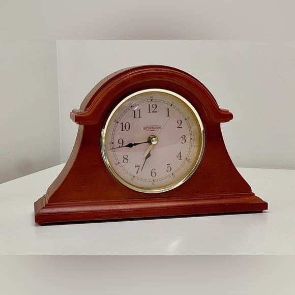 Vtg Brownstone Gold Tone Metal Hardwood Quartz Analog Mantle Clock - Picture 12 of 16